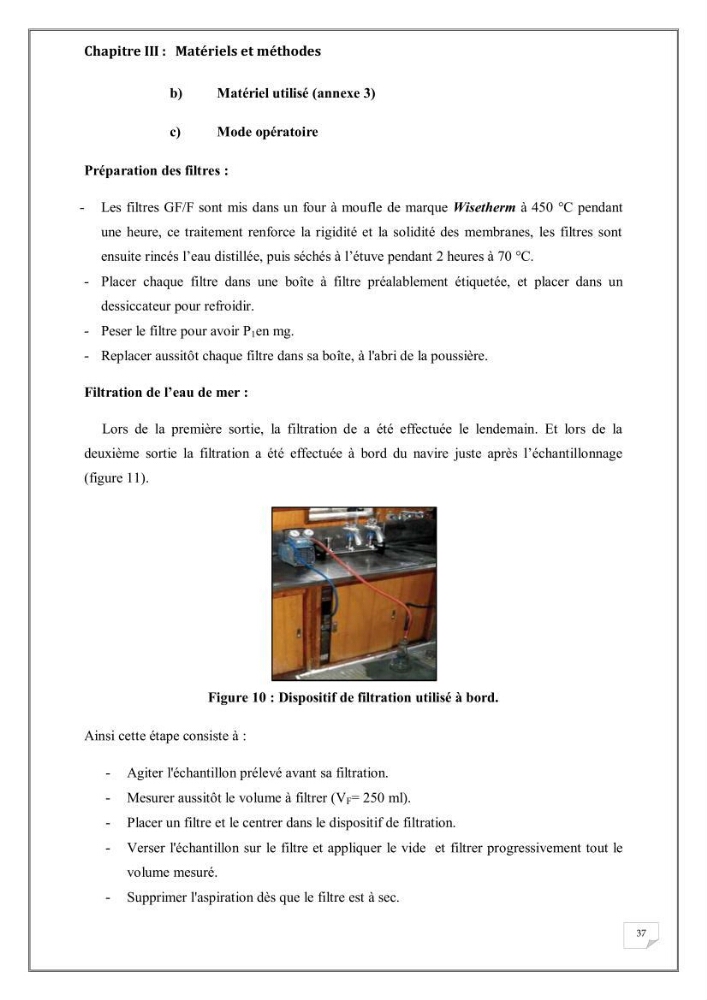 Evaluation de la pollution marine dans la baie d\'Alger et la baie d\'El Djamila
