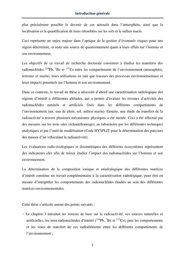 Transfert et dépôt de la radioactivité des aérosols et des eaux de pluie vers le sol et le milieu marin: application au nord de l\'Algérie