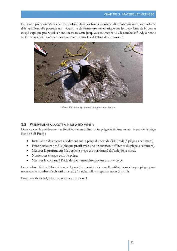 Modélisation de l\'hydrodynamique sédimentaire soumise à l\'action de la houle et des courants: Application à la côte de Sidi-Fredj
